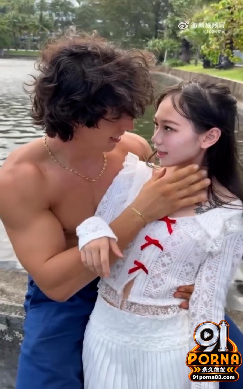 18岁嫩妹 umi乐迪 ...（12）
